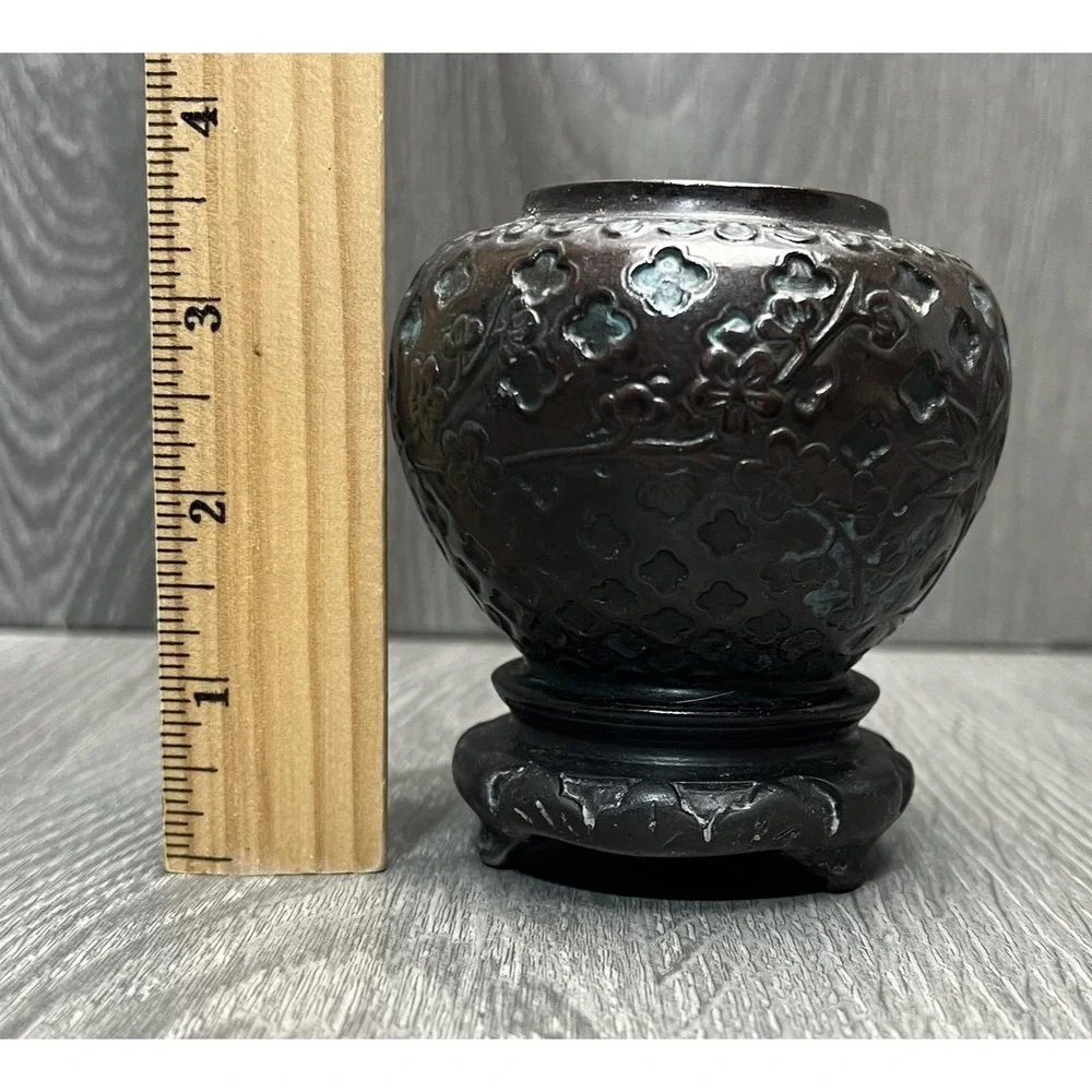 Antique Japanese Porcelain Vase Meiji Taisho Era Floral Blossom Black Signed